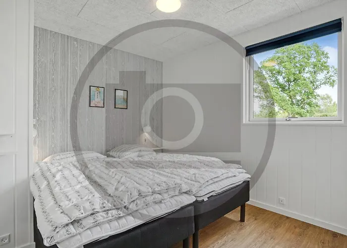 6 Bedroom Awesome In Casa vacanze